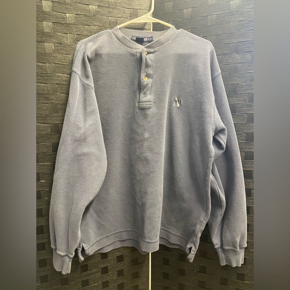 Long sleeve shirt